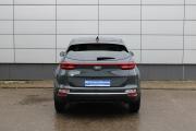 Серый Kia Sportage 2.0 AT (150 л.с.) 2021 фото 6