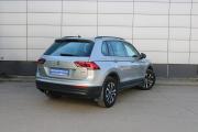 Серебряный Volkswagen Tiguan 1.4 AMT (150 л.с.) 4WD 2020 фото 5