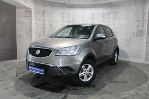 Серый SsangYong Actyon 2.0 MT (149 л.с.) 2012