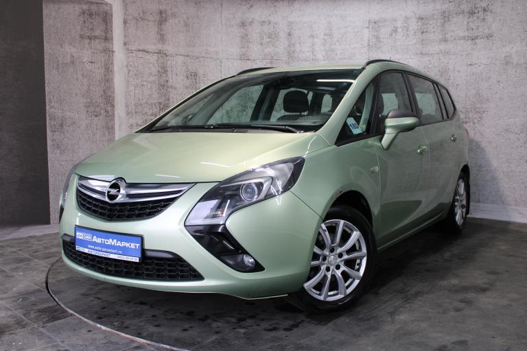 Зеленый Opel Zafira 1.4 MT (140 л.с.) 2013