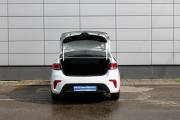 Белый Kia Rio 1.6 AT (123 л.с.) 2018 фото 11