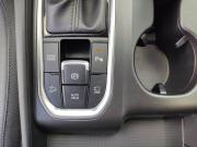 белый Hyundai Santa Fe 2.2d AT (200 л.с.) 4WD 2019 фото 20