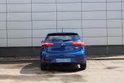 Синий Kia Rio 5-speed 1.6 MT (123 л.с.) 2012 фото 6