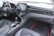Белый Toyota Camry 2.5 AT (200 л.с.) 2021 фото 10