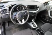 Белый Kia Ceed 1.6 AT (128 л.с.) 2020 фото 9