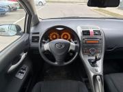 Серебряный Toyota Auris 1.6 AMT (124 л.с.) 2007 фото 9