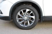 Белый Nissan X-Trail 2.0 CVT (144 л.с.) 4WD 2018 фото 13