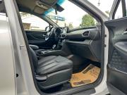 белый Hyundai Santa Fe 2.2d AT (200 л.с.) 4WD 2019 фото 12
