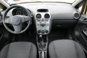 Желтый Opel Corsa 1.2 MT (85 л.с.) 2012 фото 8