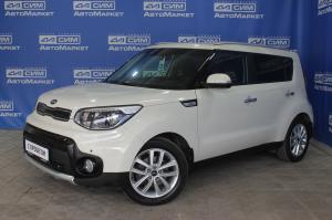 бежевый Kia Soul, II Рестайлинг 2.0 AT (150 л.с.) 2018