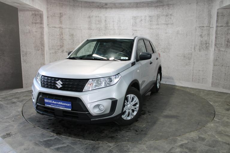 Серебряный Suzuki Vitara 1.6 AT (117 л.с.) 2021