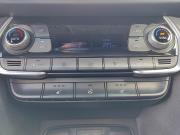 белый Hyundai Santa Fe 2.2d AT (200 л.с.) 4WD 2019 фото 21