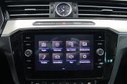 черный Volkswagen Passat 1.8 AMT (180 л.с.) 2018 фото 15