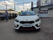 белый Kia Ceed GT 1.6 MT (204 л.с.) 2015 фото 3