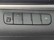 серебряный Hyundai Elantra 2.0 AT (150 л.с.) 2019 фото 10