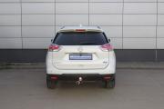 Белый Nissan X-Trail 2.0 CVT (144 л.с.) 4WD 2018 фото 6