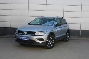 Серебряный Volkswagen Tiguan 1.4 AMT (150 л.с.) 4WD 2020