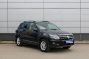 Черный Volkswagen Tiguan 2.0 AT (170 л.с.) 4WD 2014 фото 2