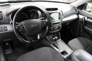 Серый Kia Sorento 2.4 AT (175 л.с.) 4WD 2014 фото 9