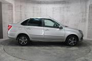 Серый Lada (ВАЗ) Granta 1.6 MT (87 л.с.) 2021 фото 3