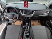 белый Hyundai Solaris 1.6 AT (123 л.с.) 2022 фото 4