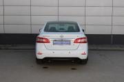 Белый Nissan Sentra 1.6 MT (117 л.с.) 2015 фото 6