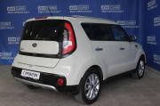 бежевый Kia Soul 2.0 AT (150 л.с.) 2018 фото 6