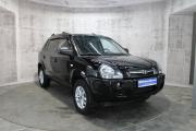 Черный Hyundai Tucson 2.0 MT (141 л.с.) 4WD 2008 фото 2