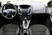 Синий Ford Focus 1.6 AMT (105 л.с.) 2012 фото 8