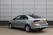 Серый Volkswagen Polo 1.6 AT (110 л.с.) 2021 фото 7
