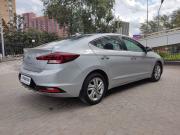 серебряный Hyundai Elantra 2.0 AT (150 л.с.) 2019 фото 19