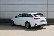 Белый Kia Ceed 1.6 AT (128 л.с.) 2020 фото 7