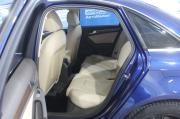 синий Audi A4 1.8 CVT (170 л.с.) 2015 фото 14