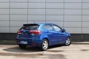 Синий Kia Rio 5-speed 1.6 MT (123 л.с.) 2012 фото 5