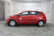 Красный Kia Rio 6-speed 1.6 MT (123 л.с.) 2014 фото 4