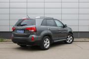 Серый Kia Sorento 2.4 AT (175 л.с.) 4WD 2014 фото 5