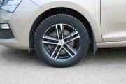 Коричневый Skoda Rapid 1.6 MT (110 л.с.) 2020 фото 13
