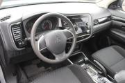 Серебряный Mitsubishi Outlander 2.0 CVT (146 л.с.) 2021 фото 9