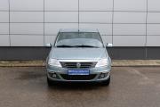 Синий Renault Logan 1.6 MT (84 л.с.) 2011 фото 1