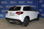 белый Suzuki Vitara 1.6 AT (117 л.с.) 4WD 2019 фото 3