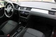 Пурпурный Skoda Rapid 1.6 MT (90 л.с.) 2016 фото 10