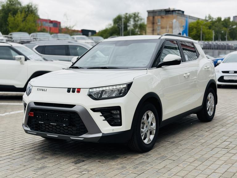 белый KGM Tivoli 1.5 AT (163 л.с.) 2025