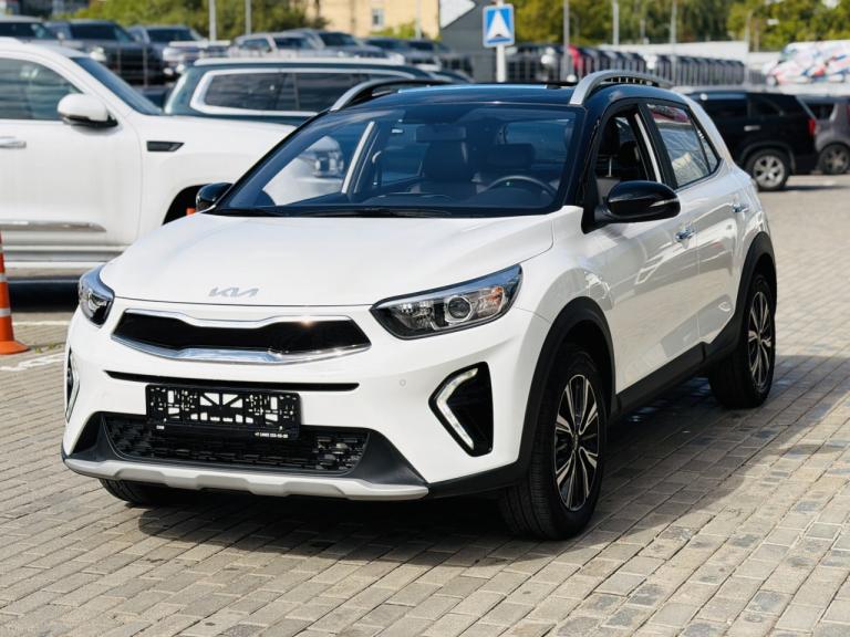 Белый Kia KX1 1.4 CVT (100 л.с.) 2026