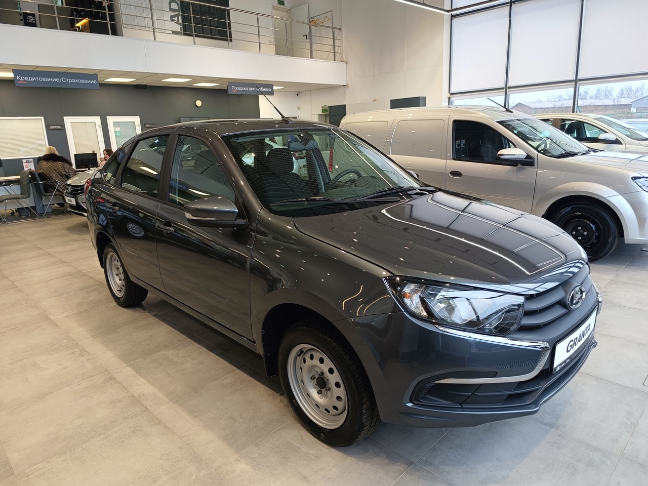 серый Lada (ВАЗ) Granta 1.6 MT (90 л.с.) 2026