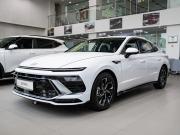 белый Hyundai Sonata 2.0 AT (160 л.с.) 2026 фото 2