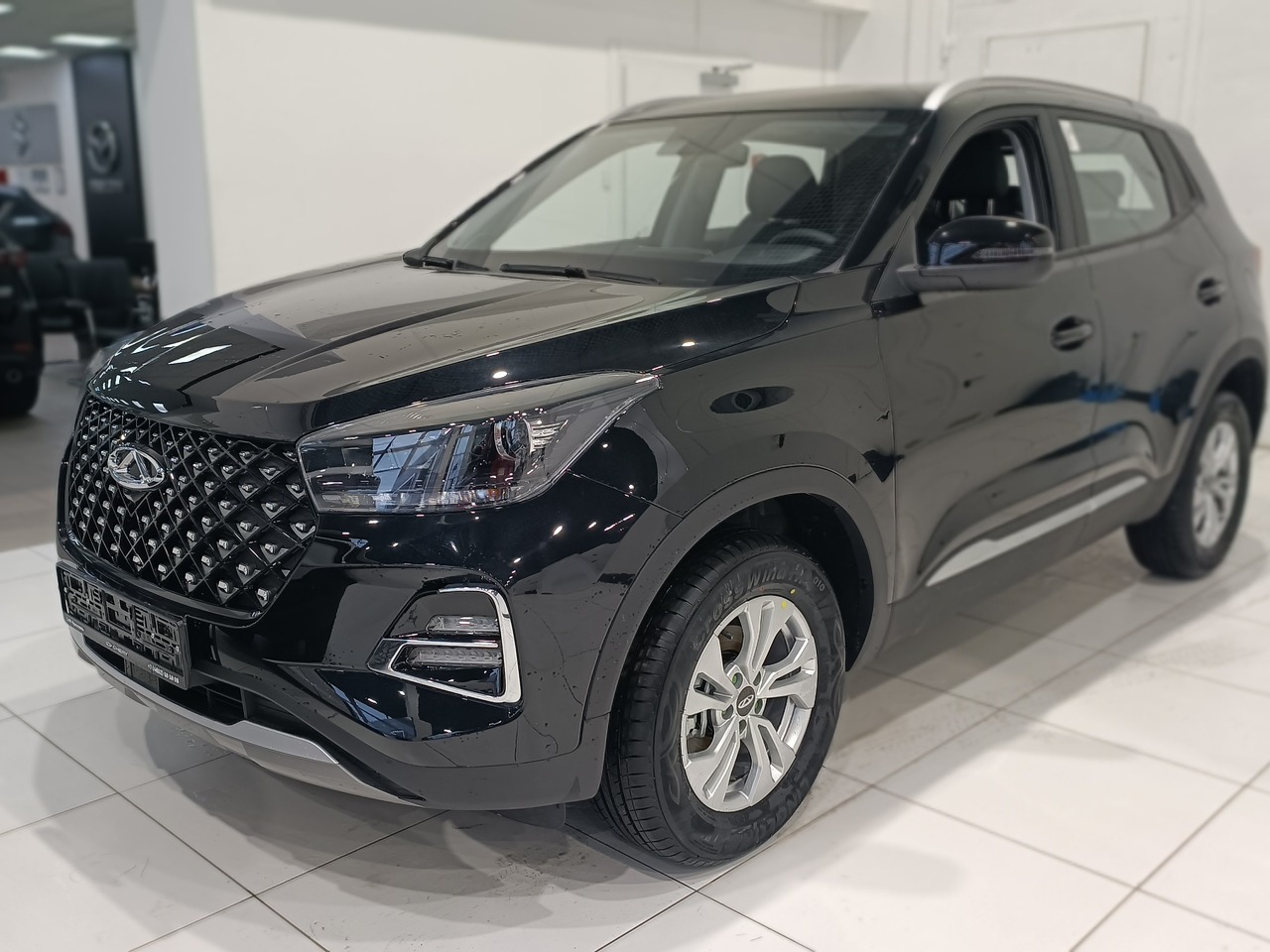 белый Chery Tiggo 4 1.5 MT (113 л.с.) 2025