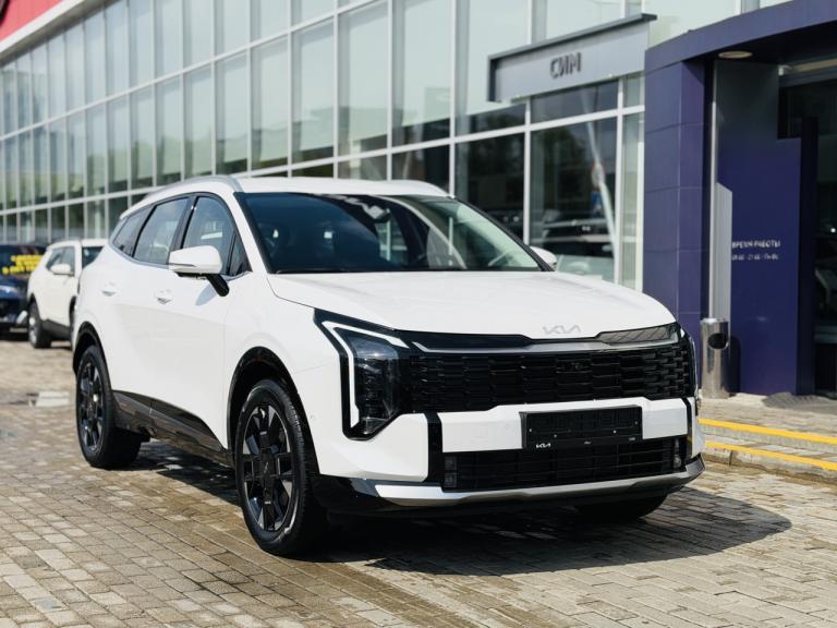 белый Kia Sportage 2.0 AT (150 л.с.) 4WD 2026